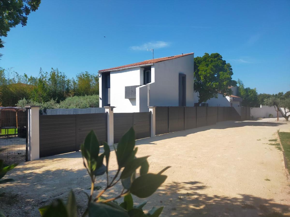 Villa Caremeau 1 Nîmes Buitenkant foto