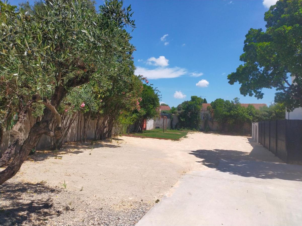 Villa Caremeau 1 Nîmes Buitenkant foto